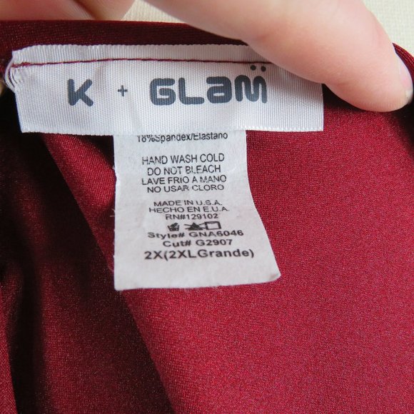 Women's Plus Red Long Sleeve Crop Top - Picture 3 of 5